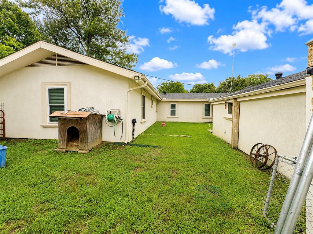 Whispering Oaks - Residential