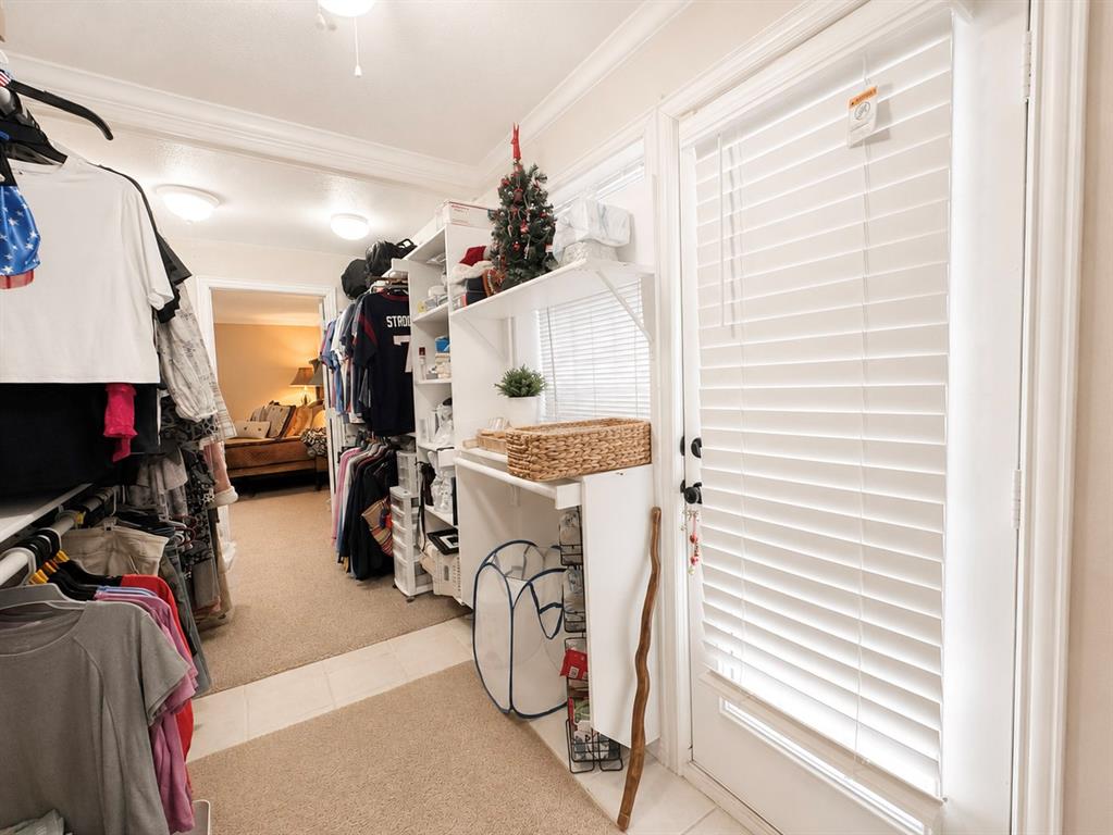 Whispering Oaks - Residential