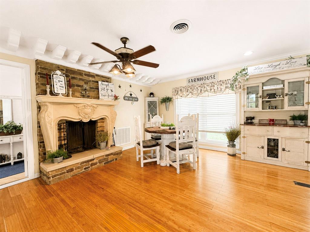 Whispering Oaks - Residential