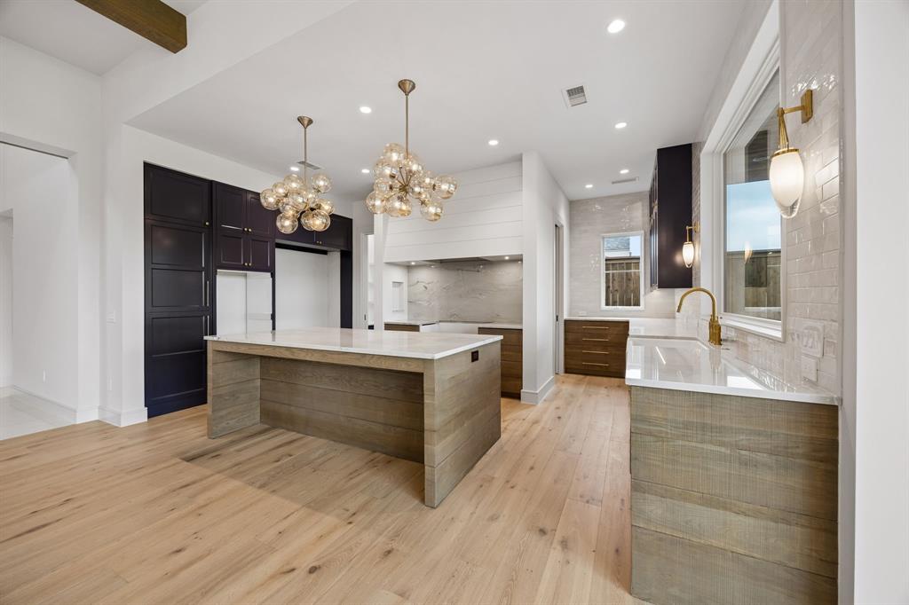 Blackberry Farm - Residential