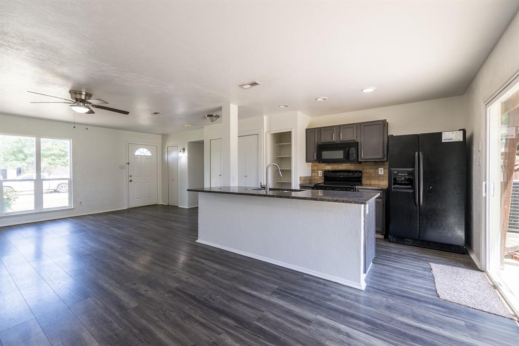 Colony 22 - Residential
