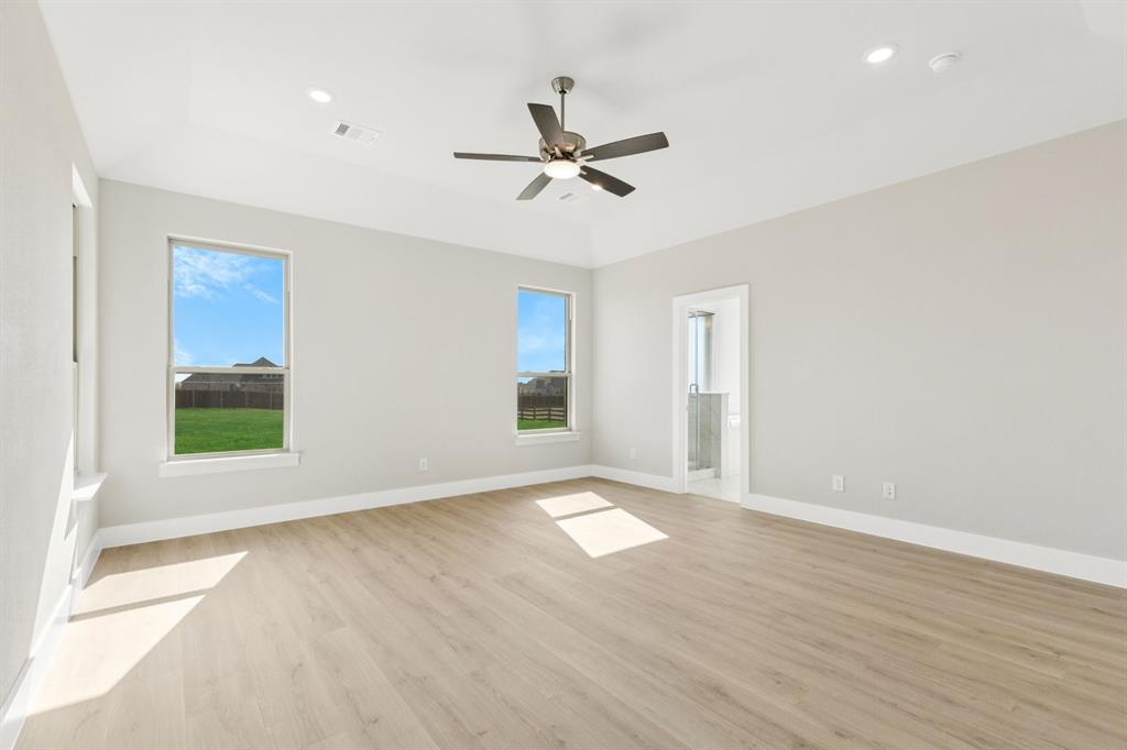 Ellis Ranch - Residential
