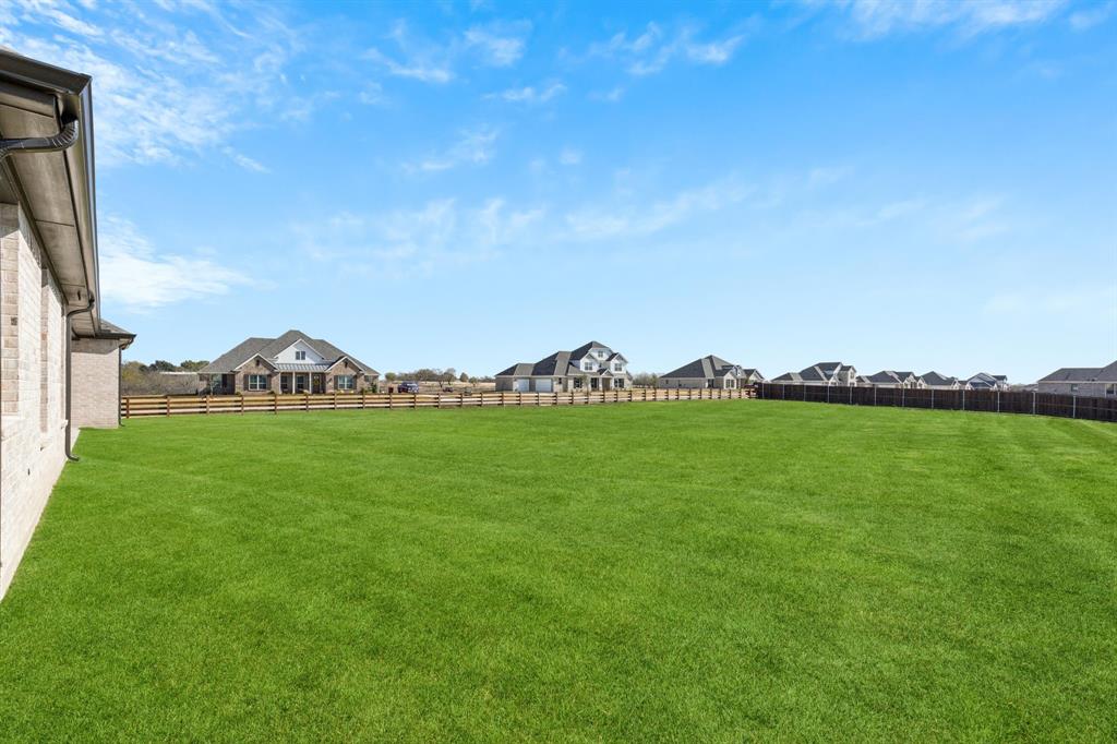 Ellis Ranch - Residential