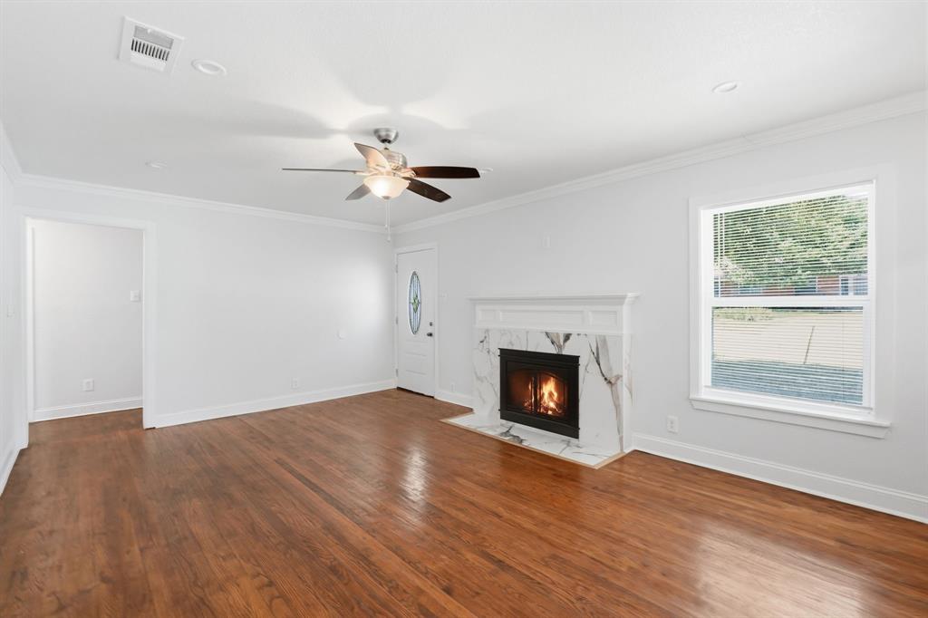 Cedar Crest Village 01 - Residential