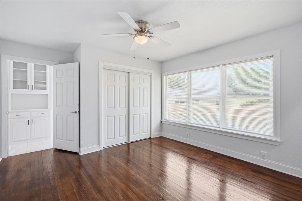 Cedar Crest Village 01 - Residential