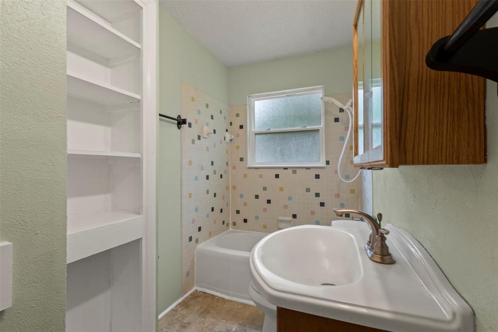 Rash First - Residential