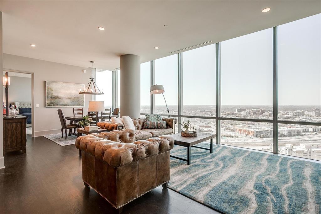 1301 Throckmorton Residences - Residential