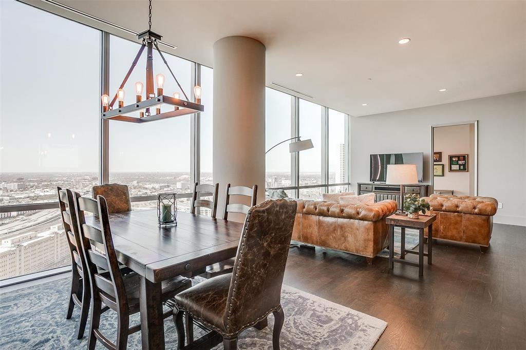1301 Throckmorton Residences - Residential