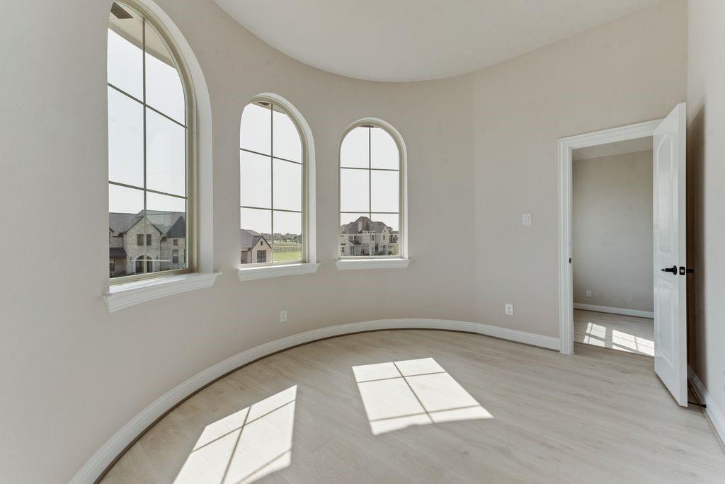 Kings Crossing - Residential