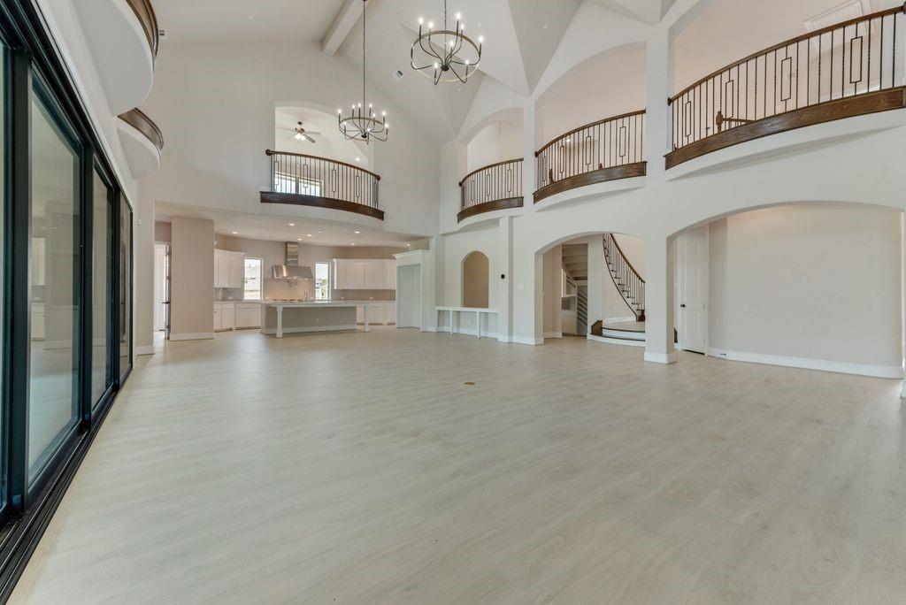 Kings Crossing - Residential