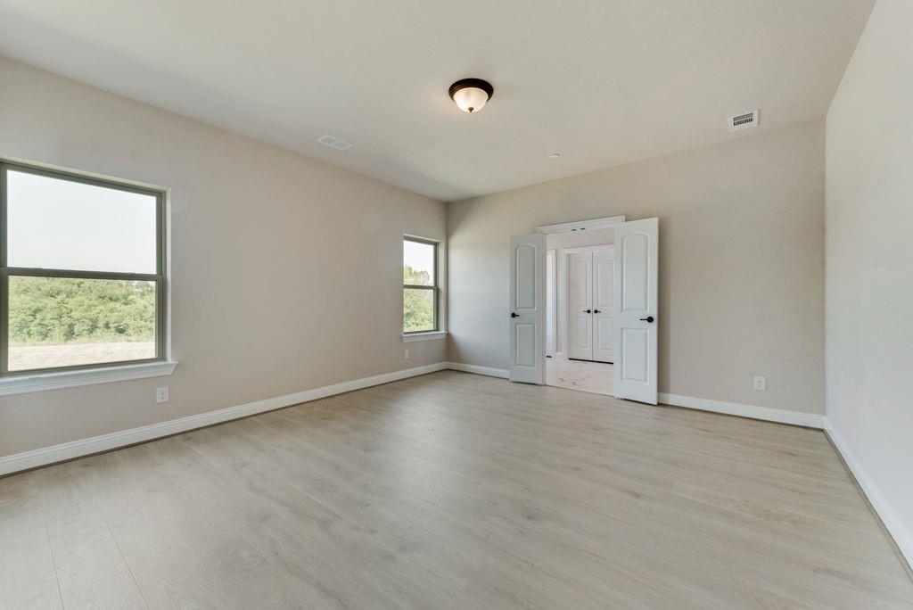 Kings Crossing - Residential