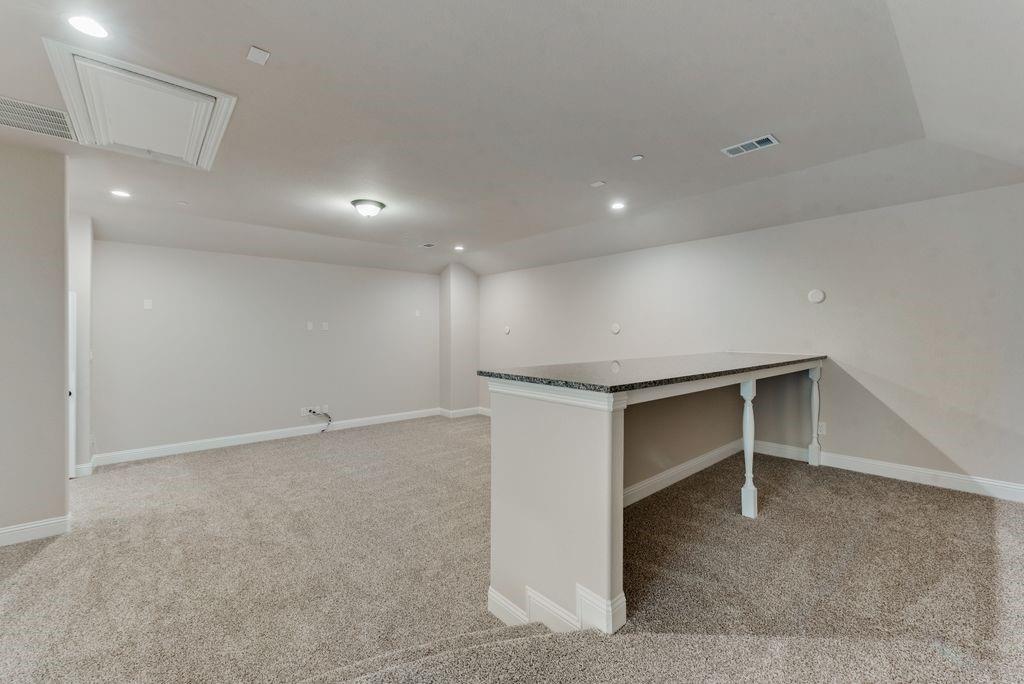 Kings Crossing - Residential