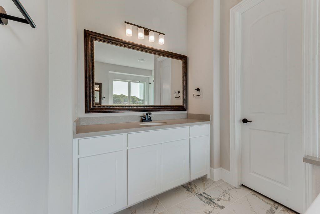 Kings Crossing - Residential