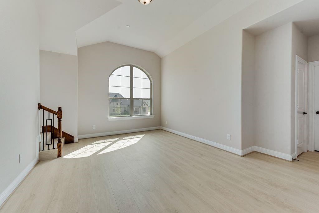 Kings Crossing - Residential