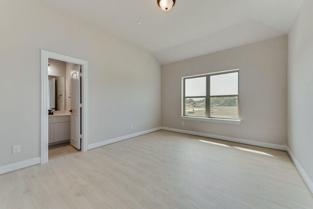 Kings Crossing - Residential