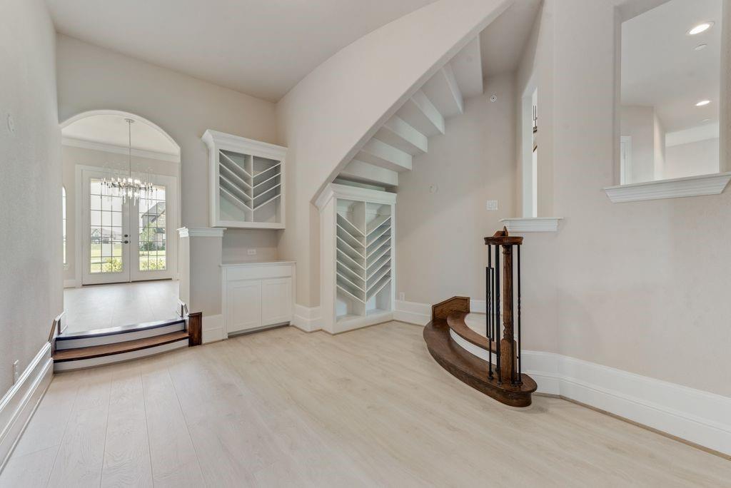 Kings Crossing - Residential