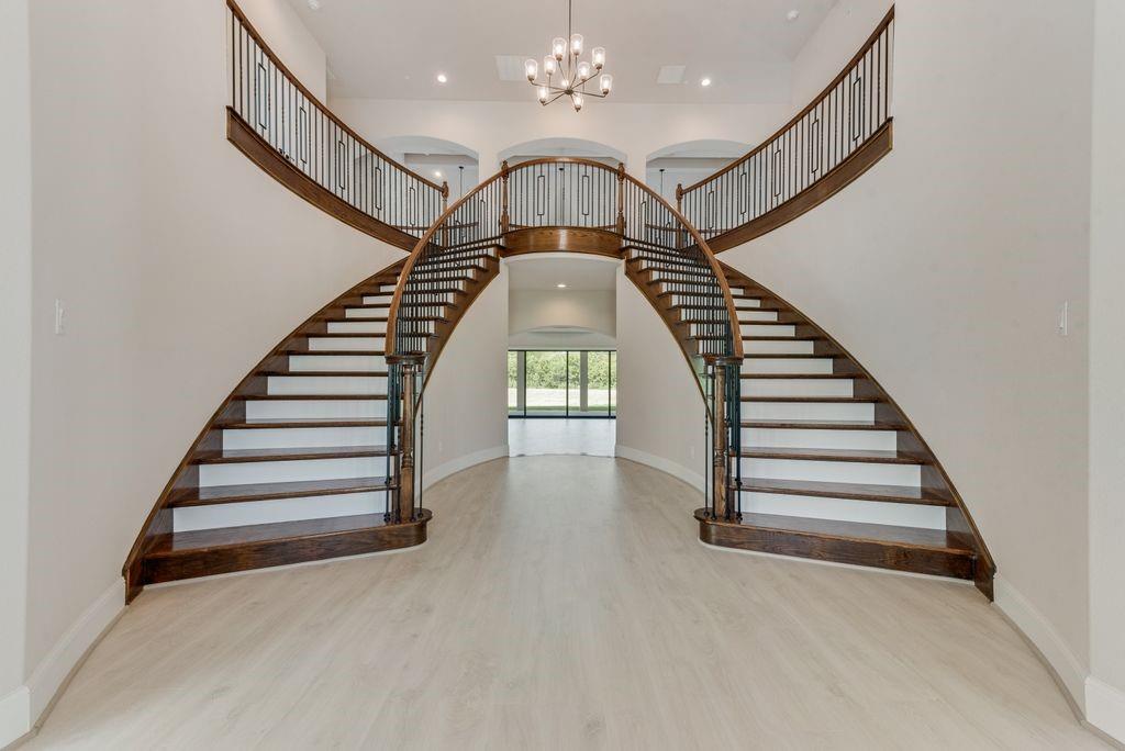 Kings Crossing - Residential