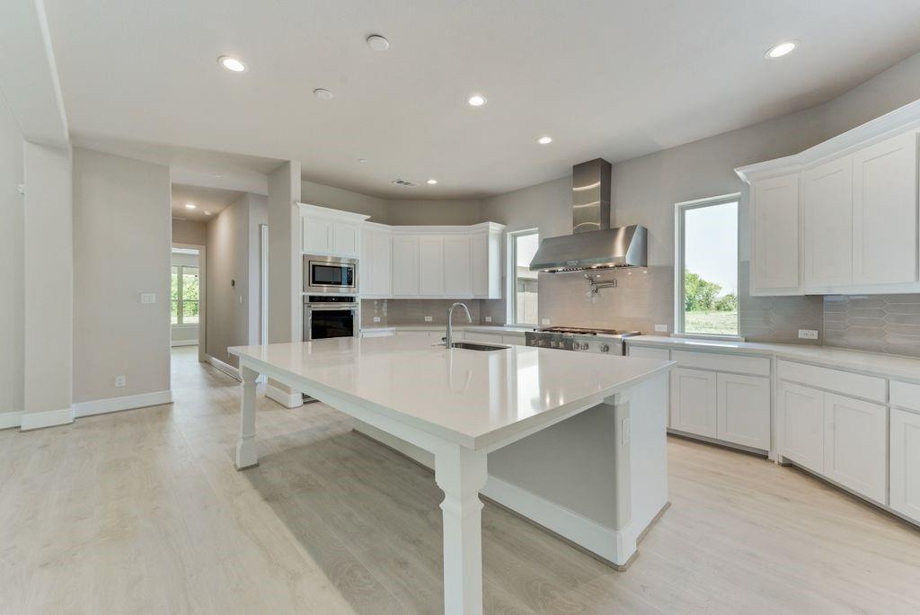Kings Crossing - Residential