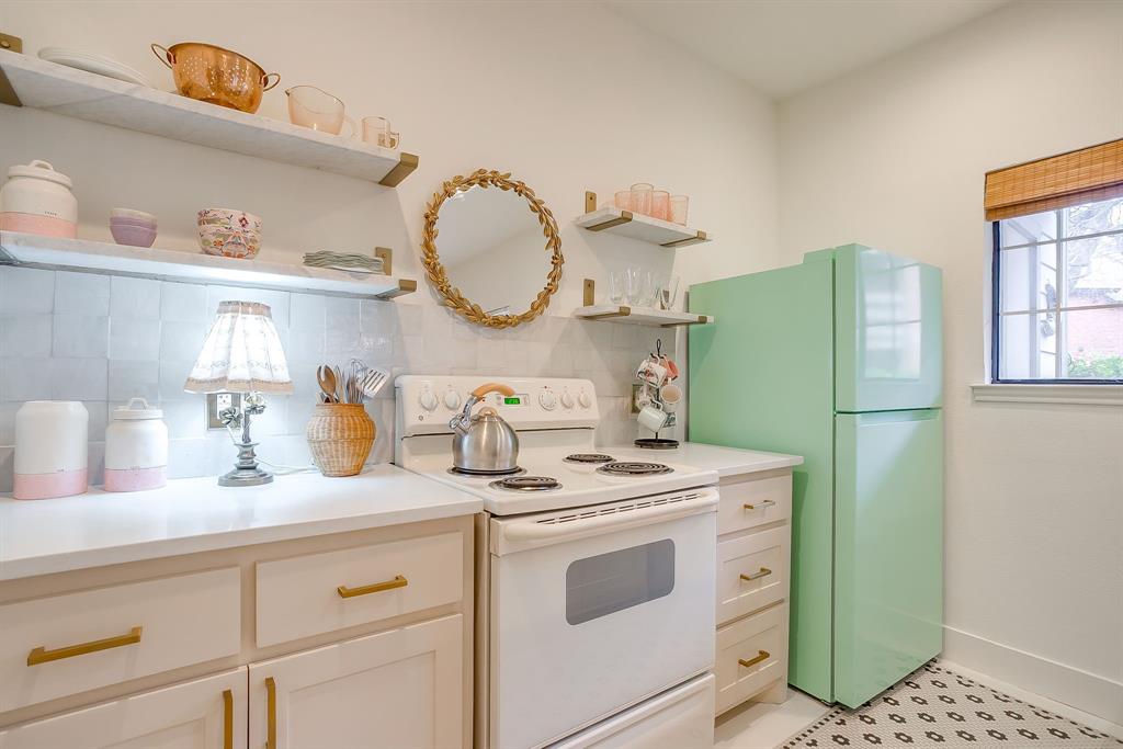 Monticello Park Condo - Residential