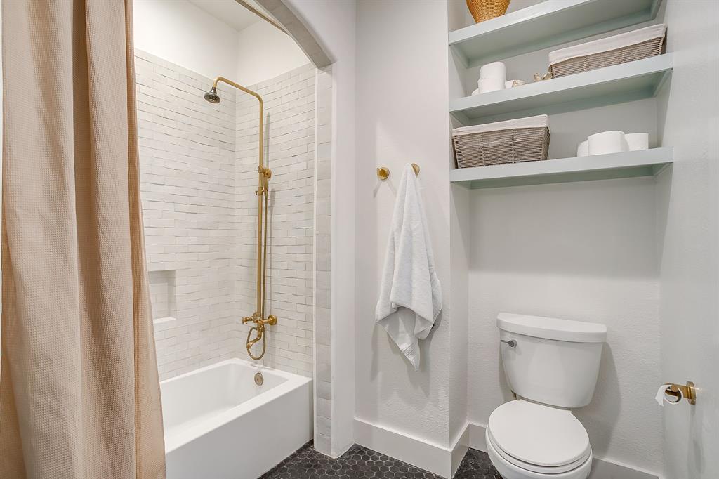 Monticello Park Condo - Residential