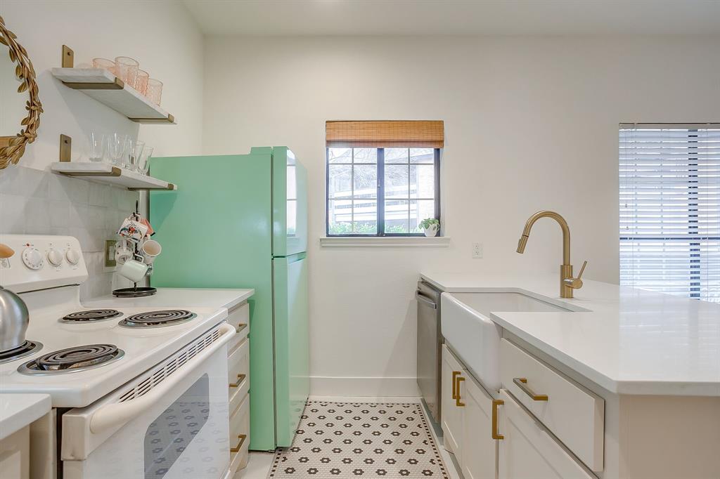 Monticello Park Condo - Residential