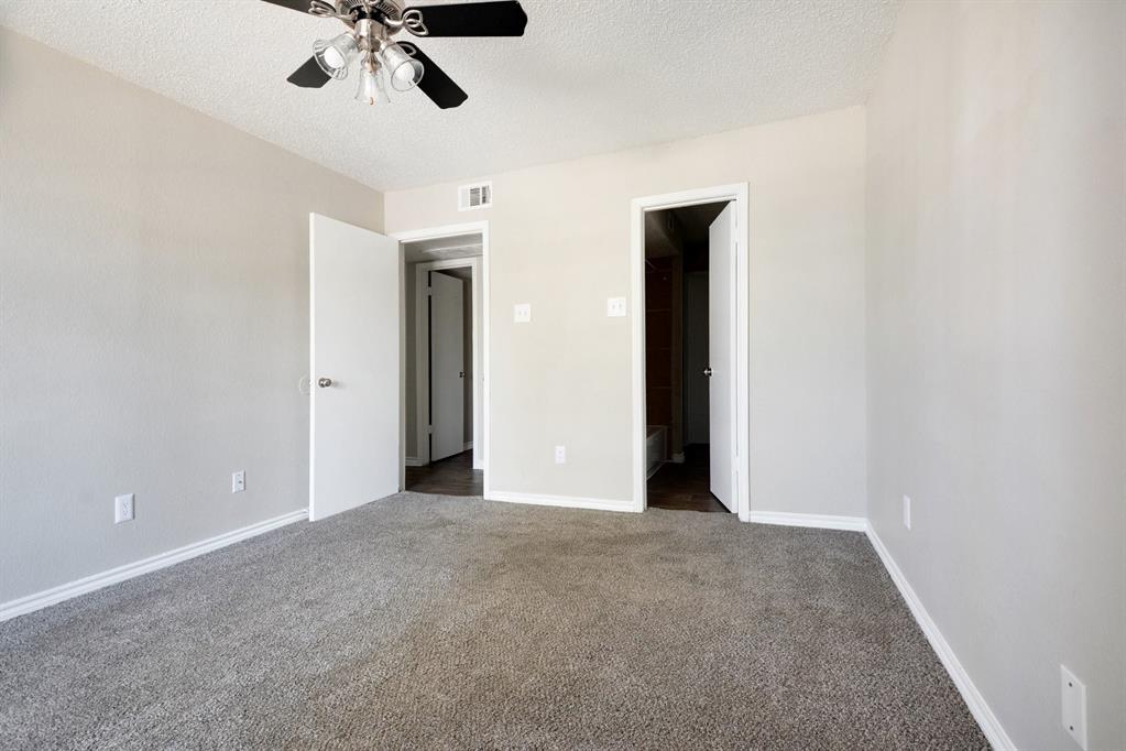 Meadows Condo - Residential
