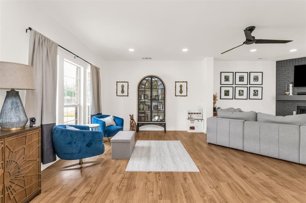 PRINCETON POINTE - Residential