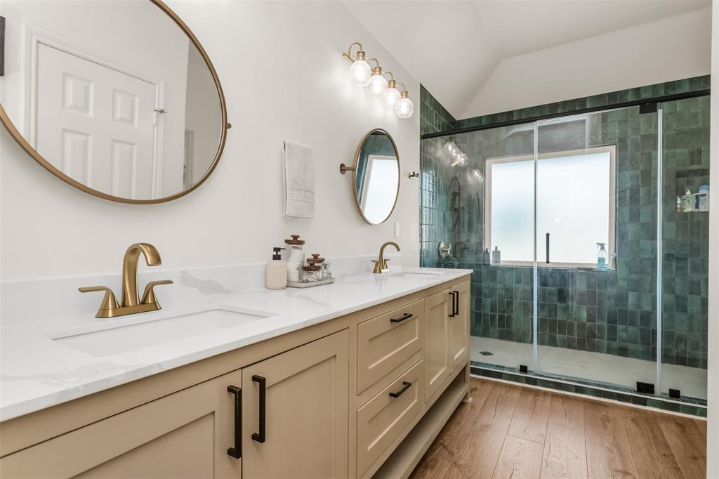 PRINCETON POINTE - Residential