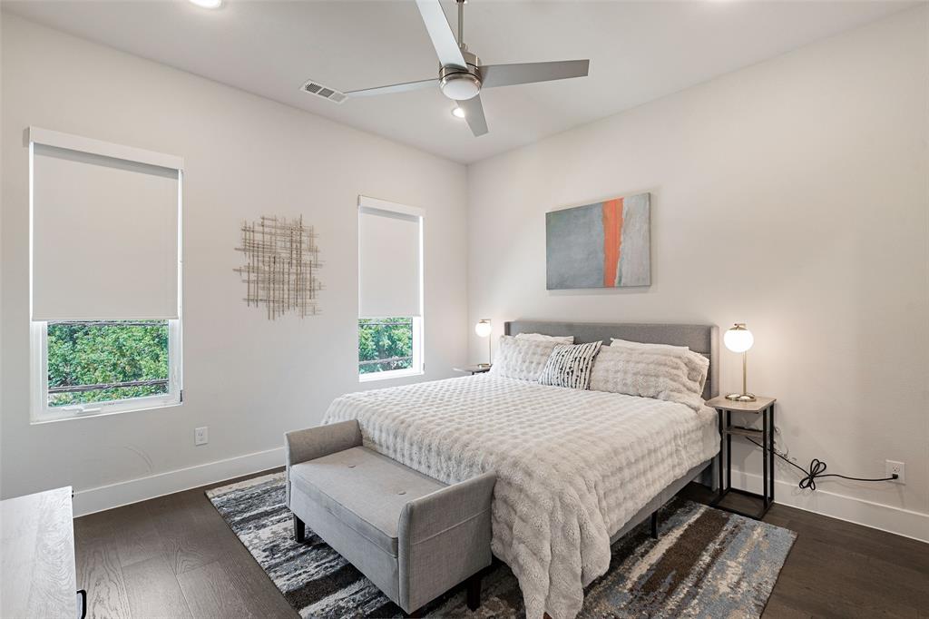 Thirty One Dallas Square #1 - Residential