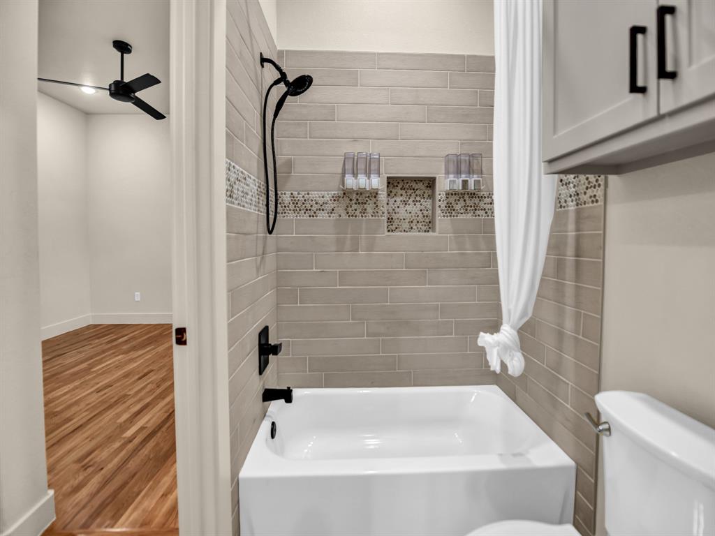 Eagles Bluff Ph 4 - Residential