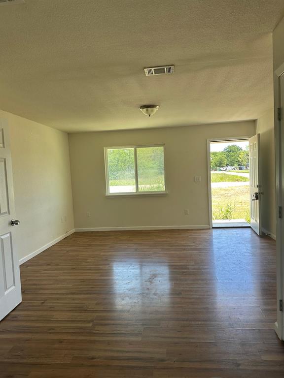 Runaway Bay Unit 7a - Residential