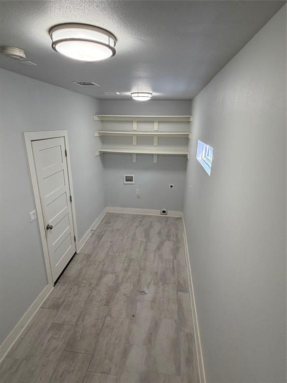 STUTZ CONDOMINIUM - Residential