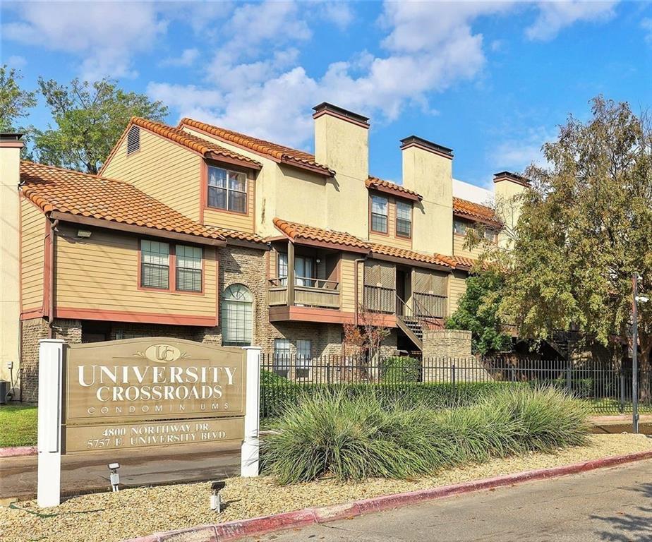 No blind offers. Fabulous location with easy access to Southern Methodist University, Mockingbird Station, Northpark Mall, Lower
Greenville, White Rock Lake, and Downtown Dallas! This condo is move-in ready and offers an open floor plan, a living
room with a fireplace, a dining area, tons of storage in the kitchen, and a full-size laundry room. Private balcony with
storage, assigned covered parking space, and open visitor parking. The community offers two large swimming pools
and direct access to the White Rock running & bike trail system. DFW International and Love Field airports are just
minutes from this outstanding location!