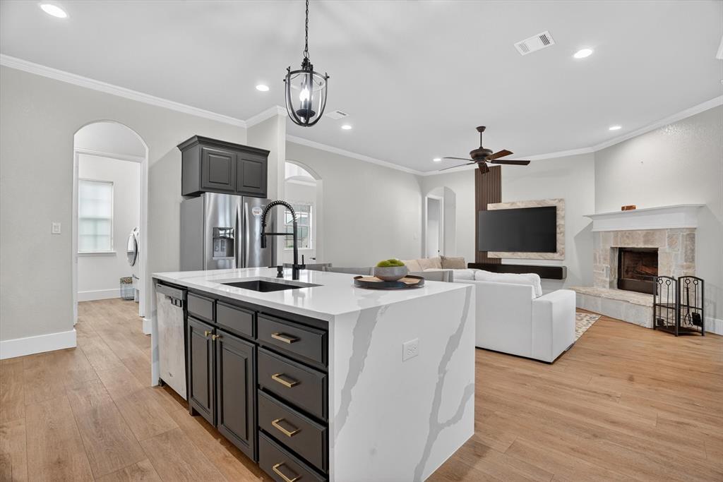 Country Hill Estates - Residential