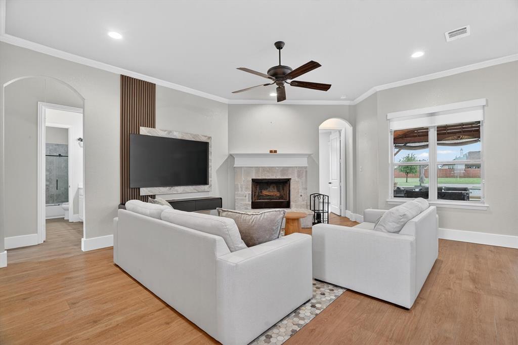 Country Hill Estates - Residential