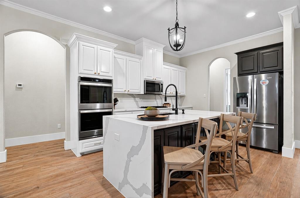 Country Hill Estates - Residential