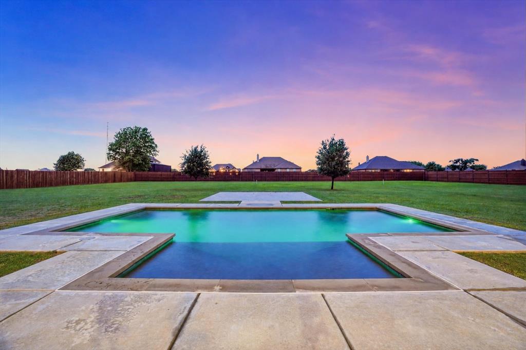 Country Hill Estates - Residential