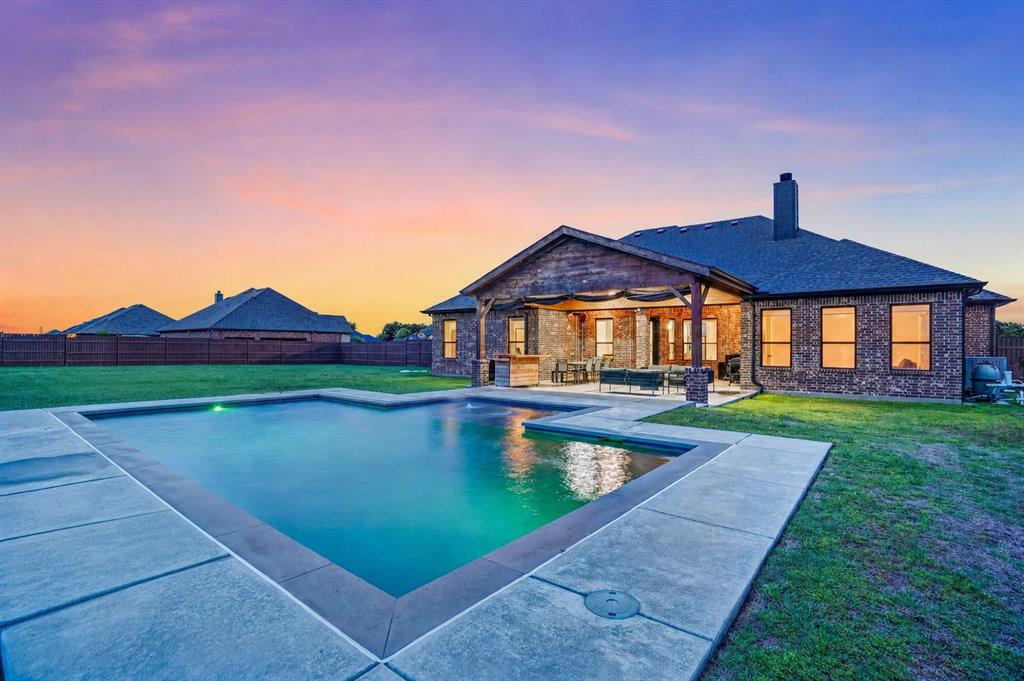 Country Hill Estates - Residential