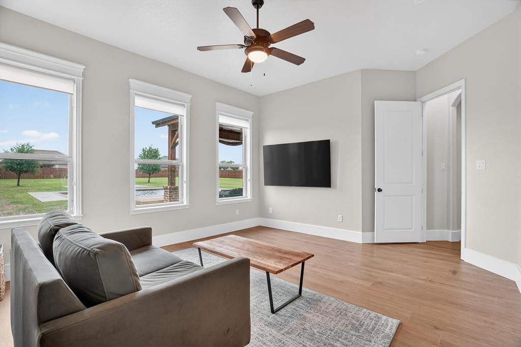 Country Hill Estates - Residential