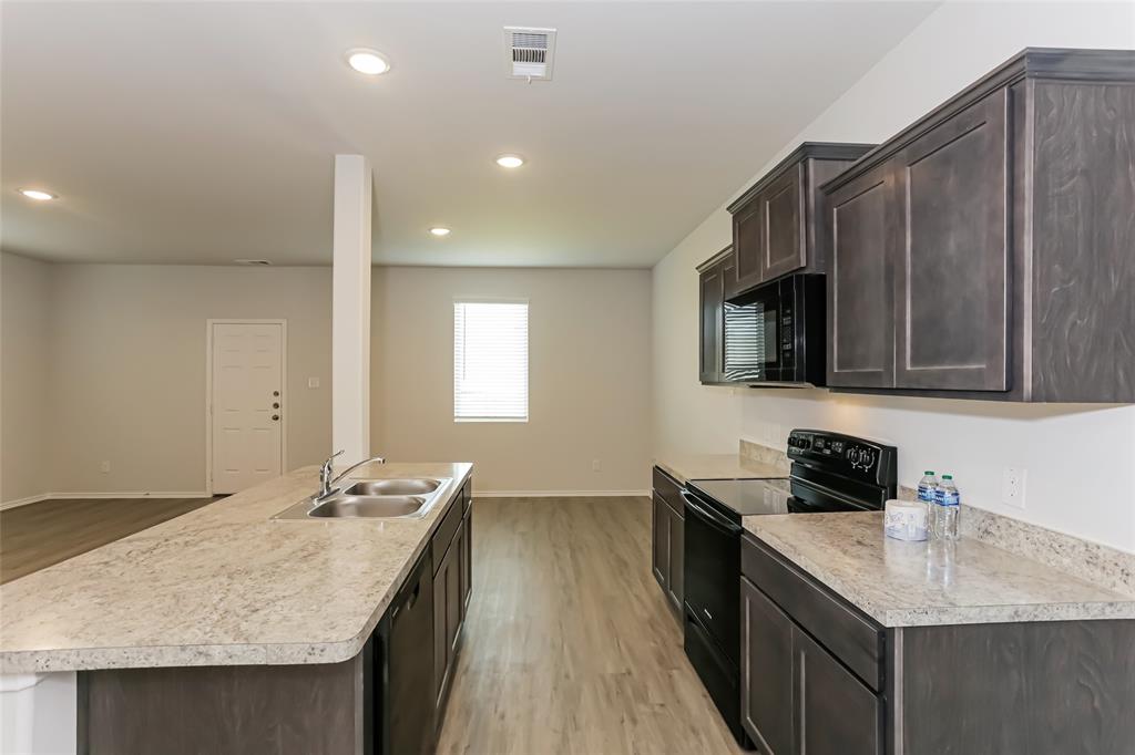 Christian Meadows - Residential Lease