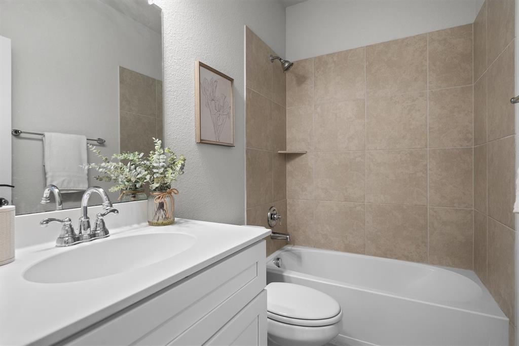 Seventeen Lakes Add - Residential