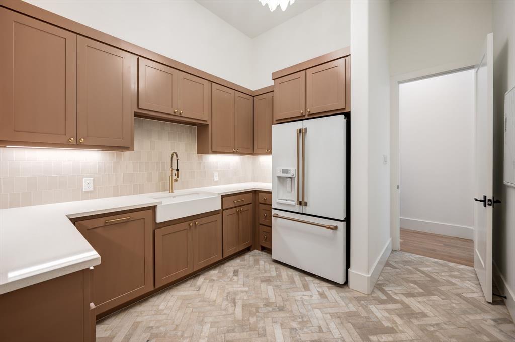 Fleming Pointe - Residential