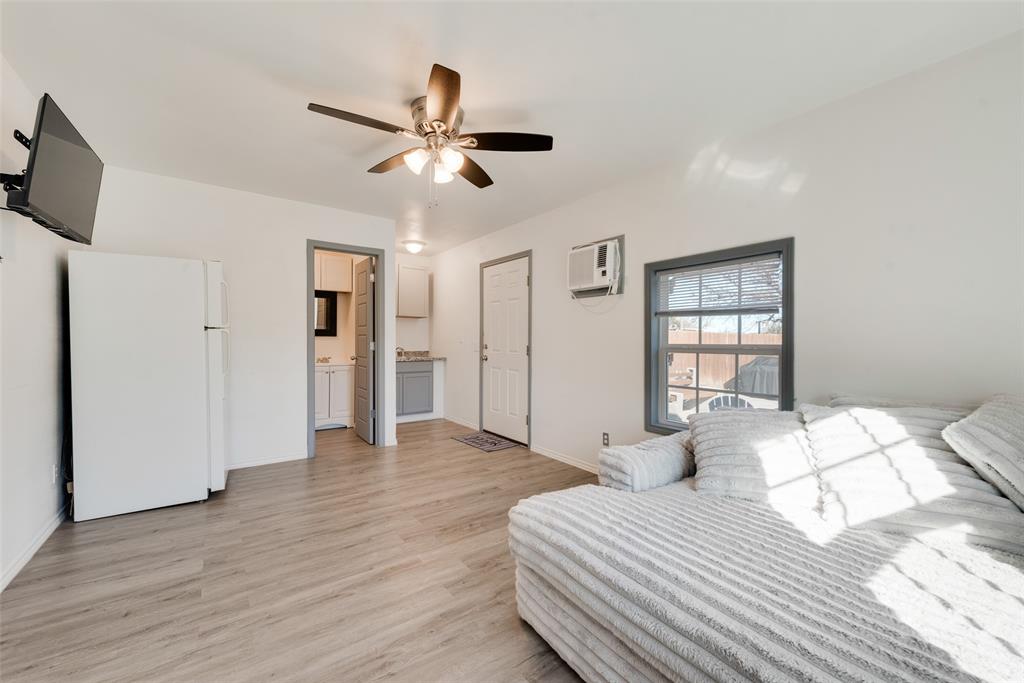 Chamberlain Arlington Heights 1st - Residential