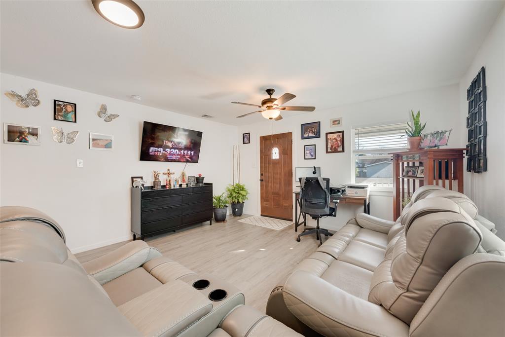 Chamberlain Arlington Heights 1st - Residential