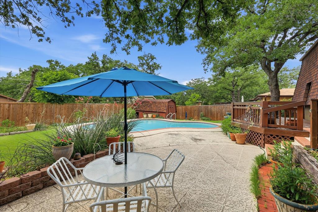LAKE VISTA ESTATES - Residential