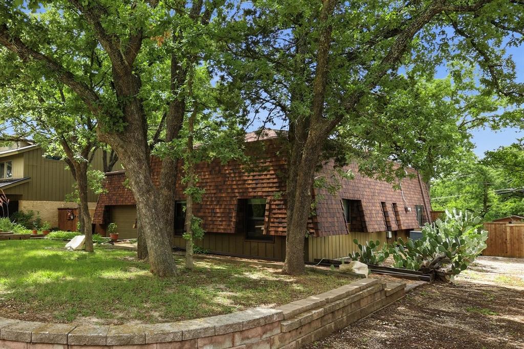 LAKE VISTA ESTATES - Residential