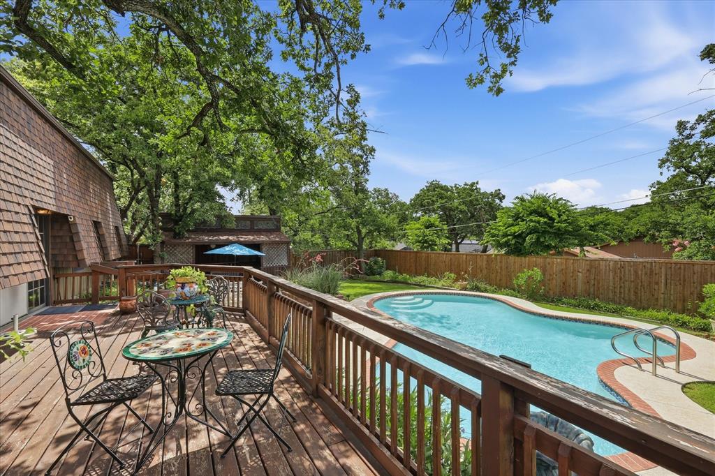 LAKE VISTA ESTATES - Residential