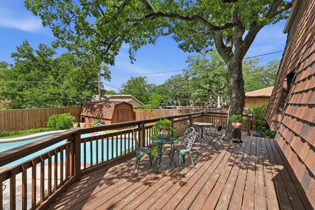 LAKE VISTA ESTATES - Residential