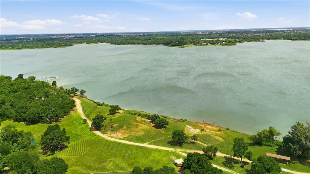 LAKE VISTA ESTATES - Residential