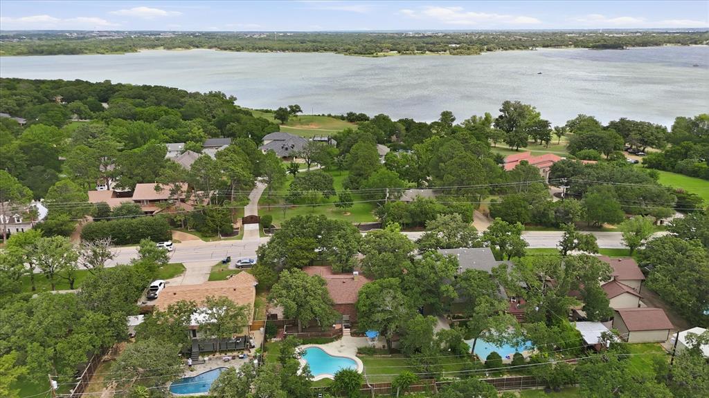 LAKE VISTA ESTATES - Residential